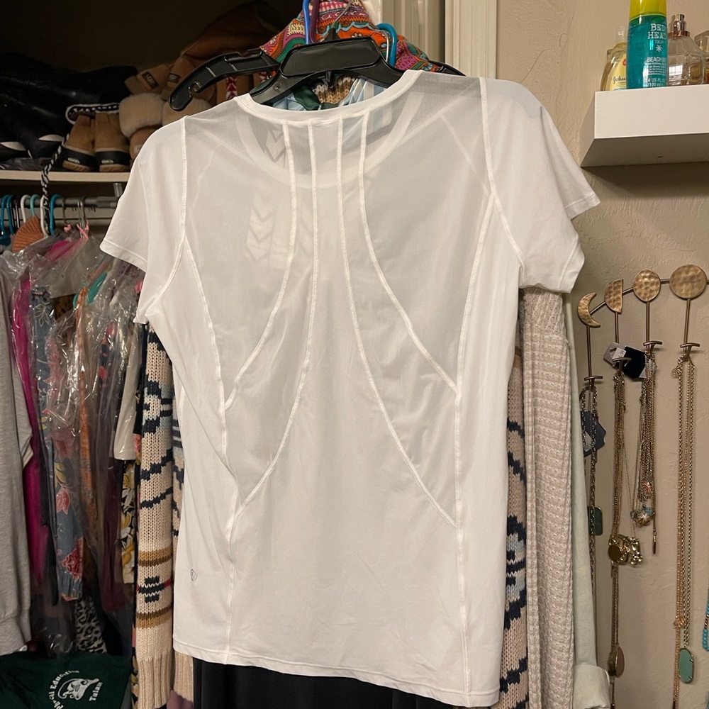 Lululemon Vented Short Sleeve Top